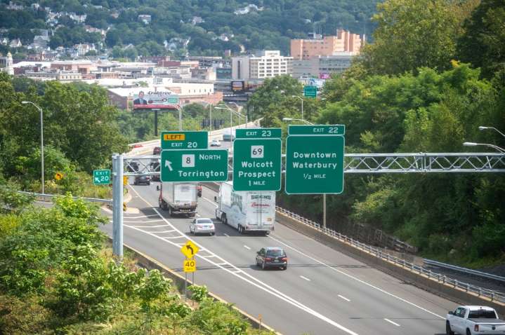 Waterbury without water as officials scramble to fix major break