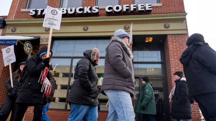 Watch Starbucks workers march while on the picket line in Iowa City