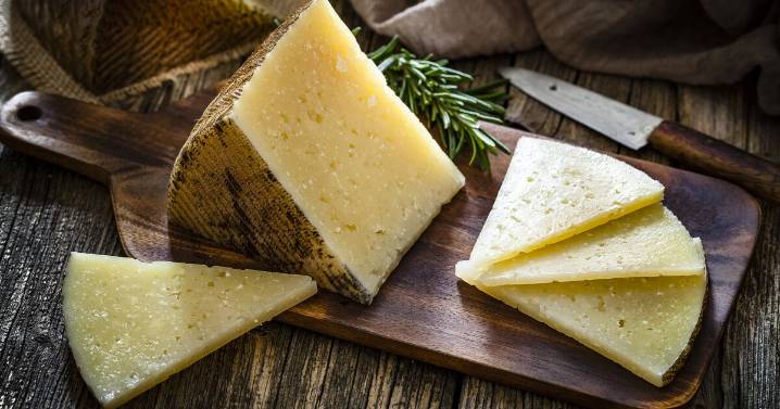 Estas son las marcas de queso manchego que no cumplen con lo que dice el empaque según Profeco