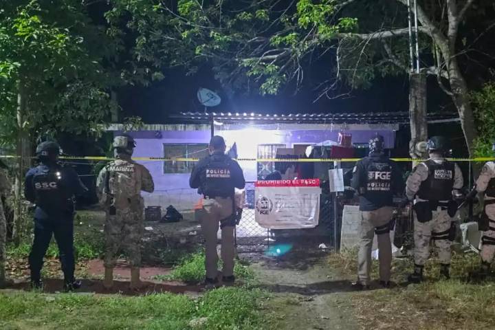 Ejecutan 48 órdenes de cateo durante noviembre en Quintana Roo con un saldo de 94 detenciones