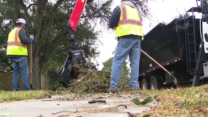 Residents picking up the pieces one week after pair of tornadoes ripped through NW Harris County
