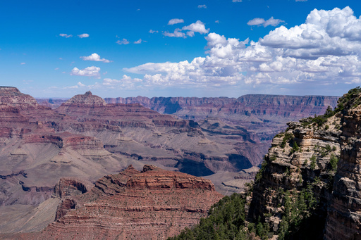 Grand Canyon cancels overnight stays at South Rim lodges because of water