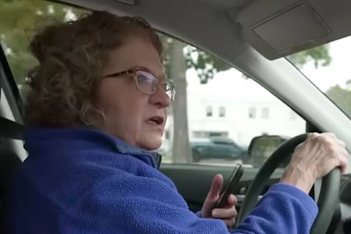 Pastor, 71, Follows ICE in New Orleans and Reports Activity in Real Time