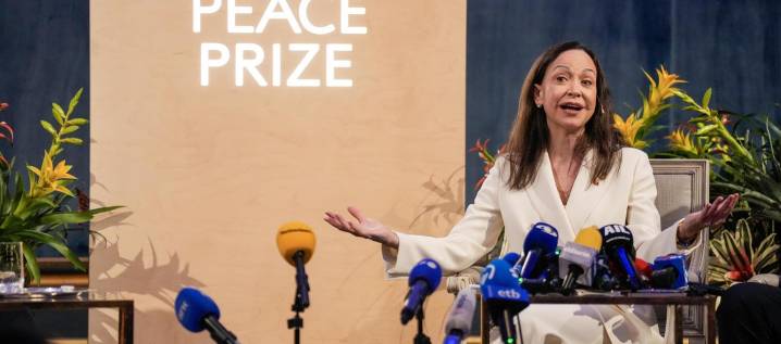 Venezuela, Curazao, EE.UU. y Noruega: así fue el recorrido de Machado por el Premio Nobel de Paz