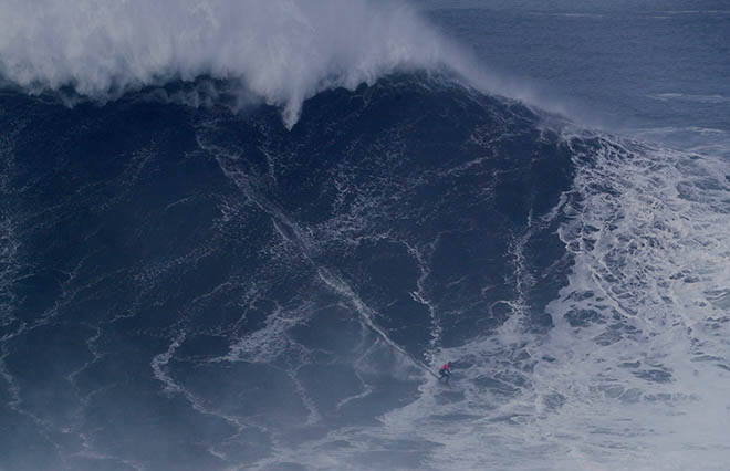 Brazil’s Chianca, France’s Dupont win big wave titles in giant Nazare surf