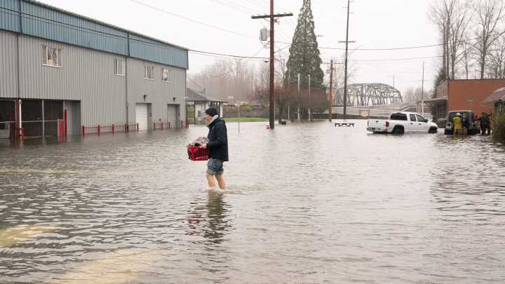 Catastrophic flooding sparks evacuations in Washington state