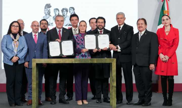 Sheinbaum anuncia aumento al salario mínimo de 13%; será de 9 mil 582.47 pesos para 2026