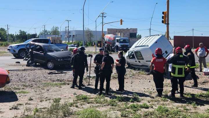 Accidente fatal en la Ruta 40: un muerto y dos heridos tras choque múltiple