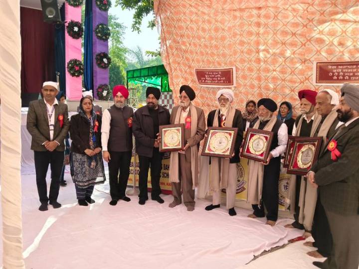 Guru Teg Bahadur Public School observes 42nd Foundation Day