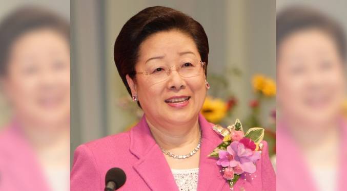 Lideresa de la ‘Secta Moon’ a juicio por sobornos realizados