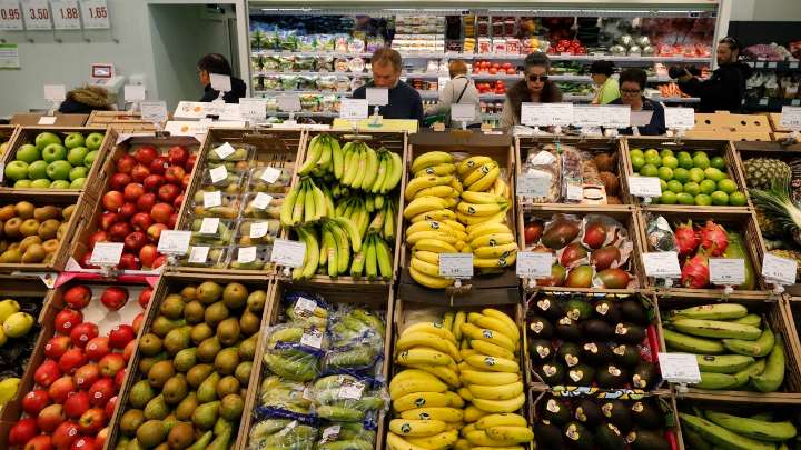 La mitad de los gallegos han tenido que reducir gastos para llegar a final de mes