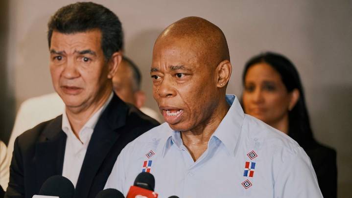 Adams visits Dominican Republic after roof collapse