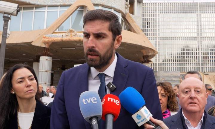 VOX irrumpe en el debate del AVE y defiende el Corredor Cartagena-Albacete como “la solución lógica”