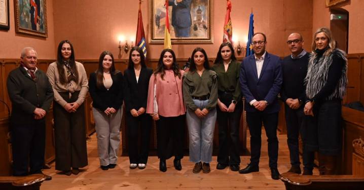 Ciudad Rodrigo presenta a la que será la Corte de Honor del Carnaval del Toro 2026