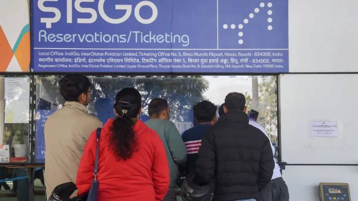 IndiGo flights disruptions are ‘credit negative’ for airline: Moody’s Ratings