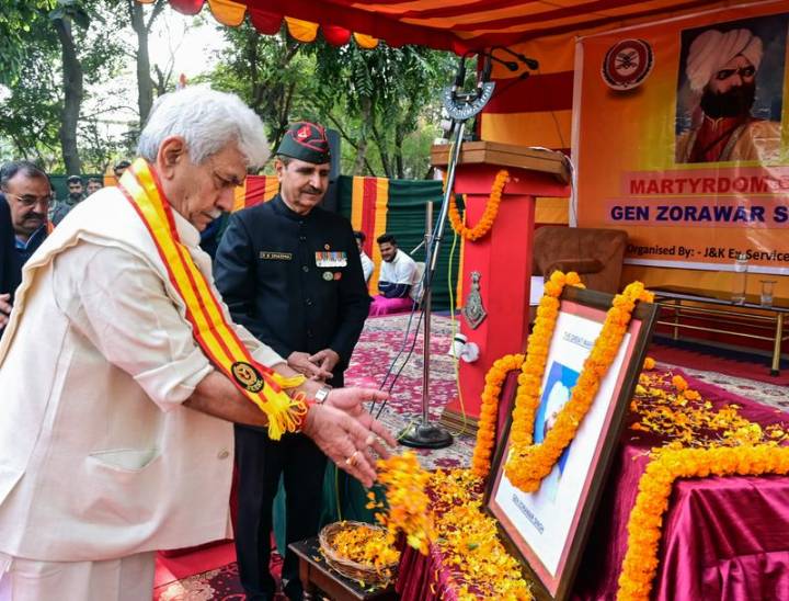 L-G lauds Gen Zorawar Singh’s vision, calls him symbol of courage, leadership