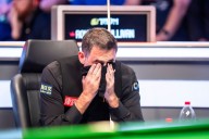 UK Championship: Ronnie O'Sullivan stunned by qualifier in huge first