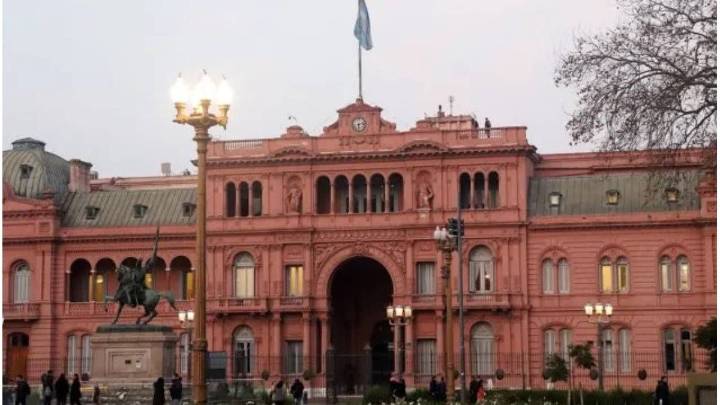 El Gobierno presenta el texto de la reforma laboral al Consejo de Mayo