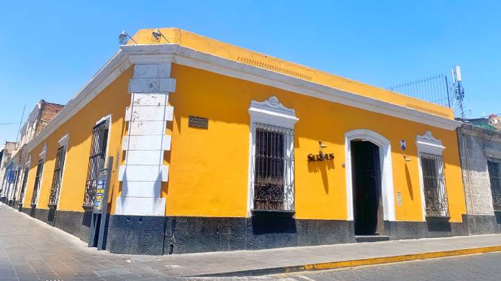Casona neorrenacentista de Arequipa recibe nuevo código QR y Escudo Azul Unesco