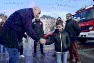 La investigación del síndrome Hiper IGM protagoniza el calendario solidario de los bomberos de la capital leonesa