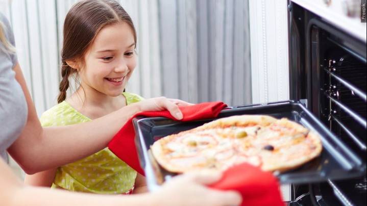 Wednesday Health Report: Why our bodies crave carbs