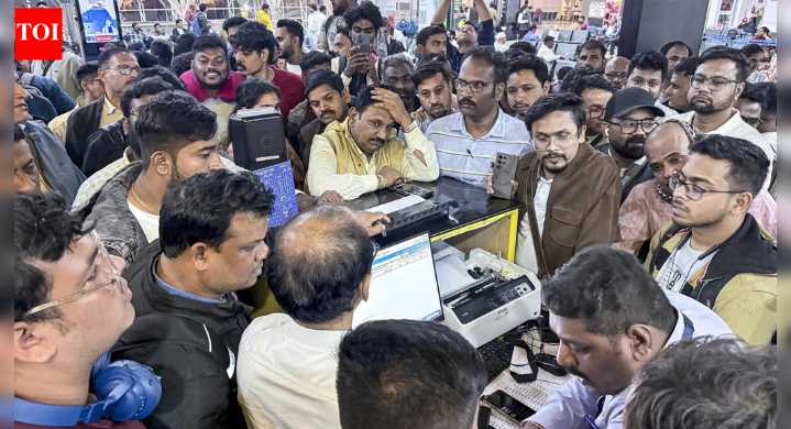 'How can flight tickets cost Rs 35-39k?' Delhi HC pulls up Centre; asks what steps were taken during IndiGo chaos