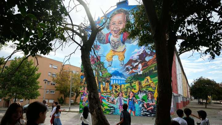 Murals at a housing project in Portugal highlight UN goals and build local pride