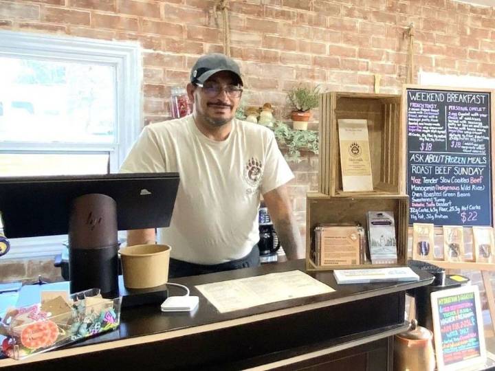 Six Nations man opens cafe that offers diabetic
