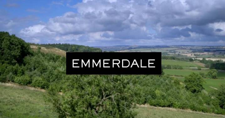 Emmerdale star lets slip 'two surprise Christmas arrivals' in spoiler