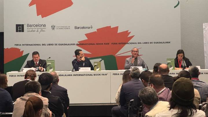 Presentan análisis de la desinformación y sus consecuencias en la FIL Guadalajara