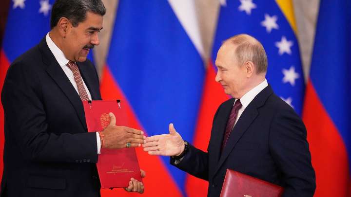Putin llama a Maduro para trasladarle su "apoyo" frente a las "crecientes presiones" de EEUU