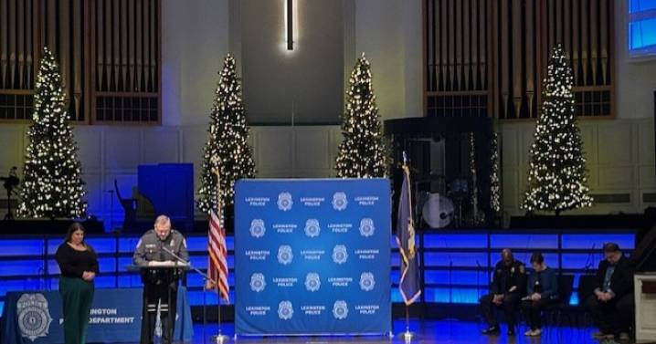 20 new officers sworn in after completing Lexington's 26