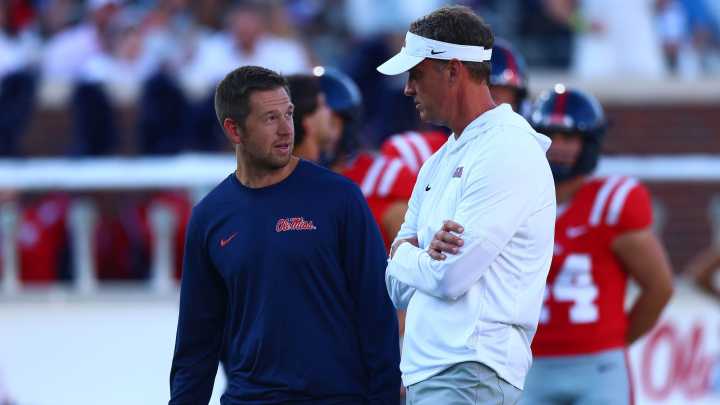 Lane Kiffin hires OC Charlie Weis Jr. at LSU football, 5 others
