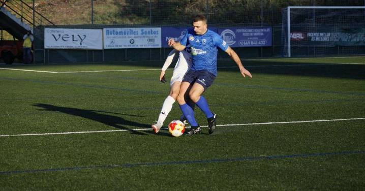 El Barbadás ya es colista de Tercera Federación tras caer ante el Silva (0