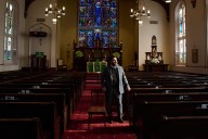 Los inmigrantes han dejado de asistir a iglesias hispanas ante el temor de ser deportados