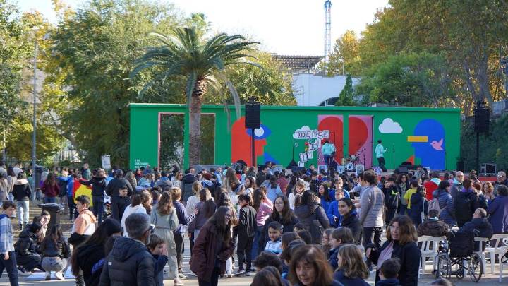 Xàtiva alza la voz por la inclusión real con una fiesta educativa en el Jardí de la Pau