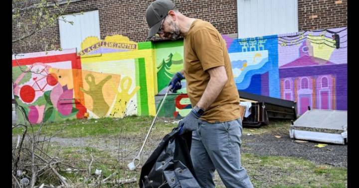 Schenectady council to pause trash sticker program for 60 days, may eliminate program