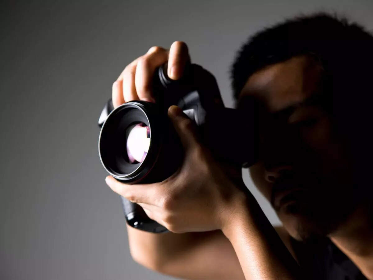 US tightens immigration photo rules