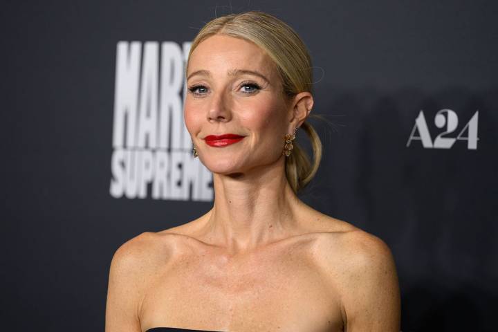 Gwyneth Paltrow’s Luxe Zip-Up Sweater Looks Like These Amazon Styles