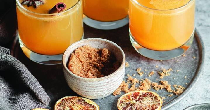 A seasonal spirit to delight a holiday crowd