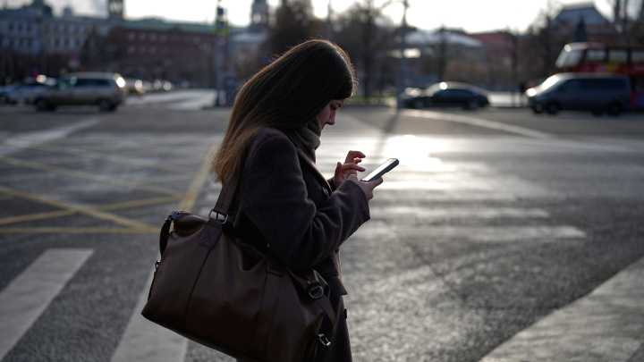 Russia restricts FaceTime, its latest step in controlling online communications