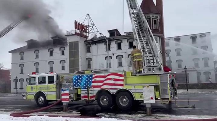 Historic House of Ludington hotel damaged in 'devastating' fire: 'It's a tragic day'