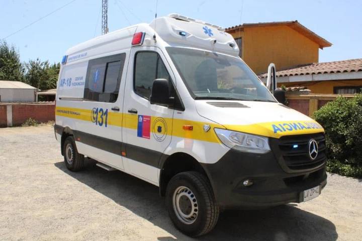 Puchuncaví refuerza su atención de salud con la adquisición de dos nuevas ambulancias