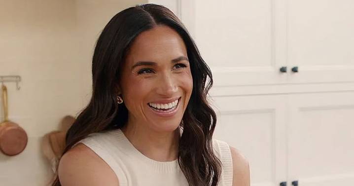 Meghan Markle dubbed 'Salmonella Sussex' after bizarre turkey stuffing video