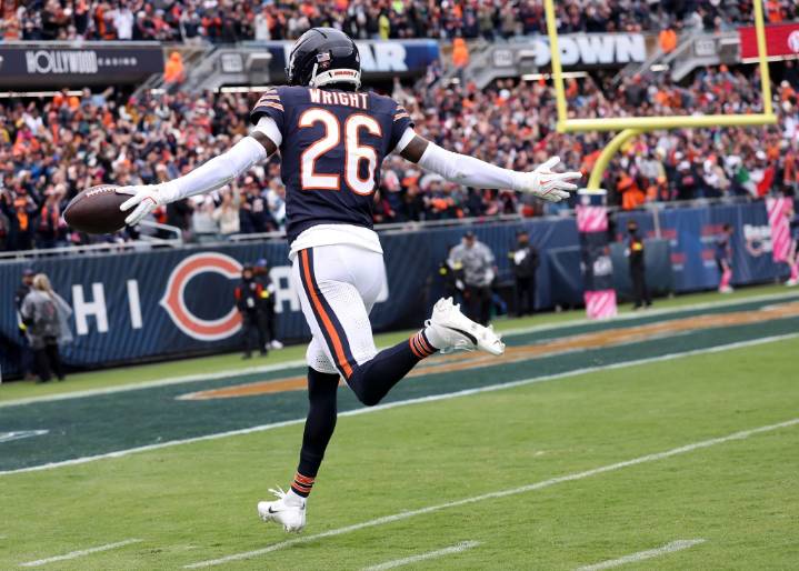 Nahshon Wright’s ’emotional’ breakout season for Chicago Bears comes as he mourns his JUCO coach John Beam