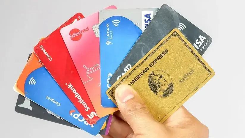 ¿Cómo identificar si estoy sobreendeudado y cuándo es mejor utilizar la tarjeta de crédito?