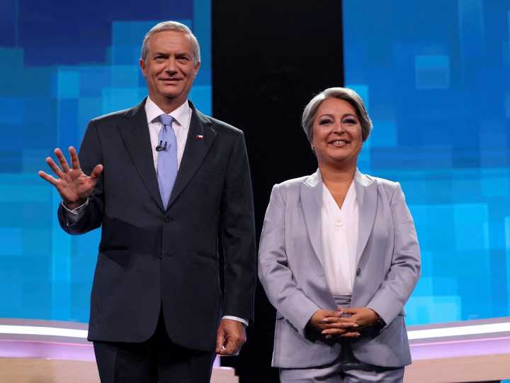 Balotaje en Chile: Jeannette Jara y José Antonio Kast se enfrentaron en un debate tenso sin un ganador claro y apuran los últimos actos de campaña