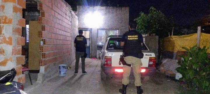 Detuvieron a un hombre por venta de drogas en barrio Progreso