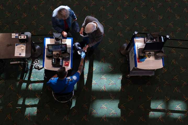 Trump admin proposes mandatory social media checks for tourists to US