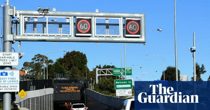 Sydney drivers stuck in busy tunnel for up to four hours amid fears of ‘shockcrete’ roof collapse